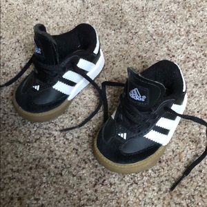 Infant adidas samba